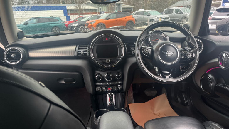 MINI Hatchback 2.0 Cooper S Exclusive II 3dr Auto Petrol Hatchback